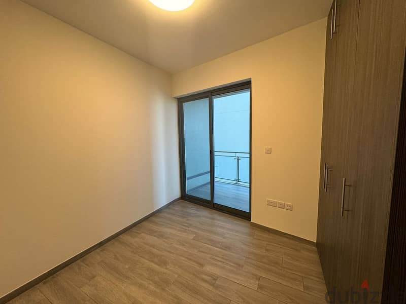 2 BR Spacious Apartment in BLV Tower, Muscat Hills with Amenities 9