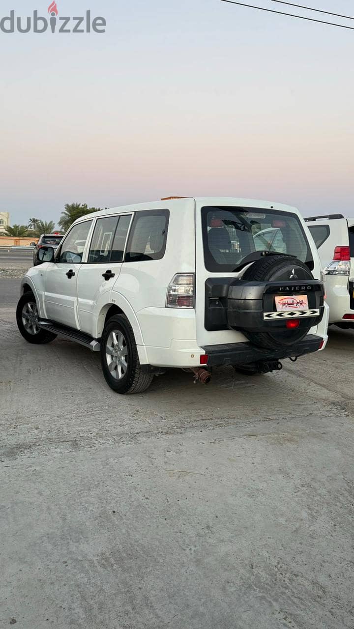 Mitsubishi Pajero 2015 2