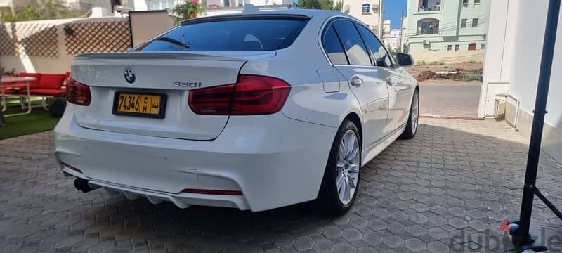 BMW 3-Series 2017 6