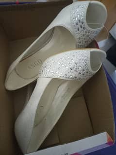 White Pencil point High Heels 0