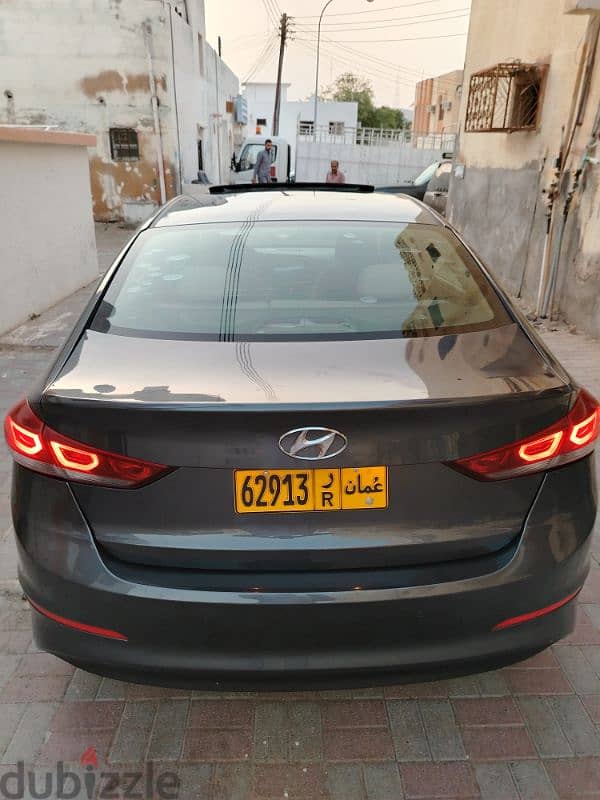 Hyundai Elantra 2017 full option 5