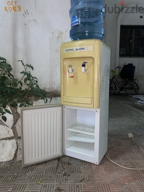 water dispenser 1