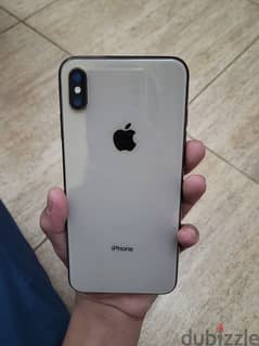 IPHONE XS MAX 256 GB 10/10 CONDITION (Negotiable) 0