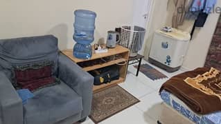 fully furnished room available for family or working ladies 0