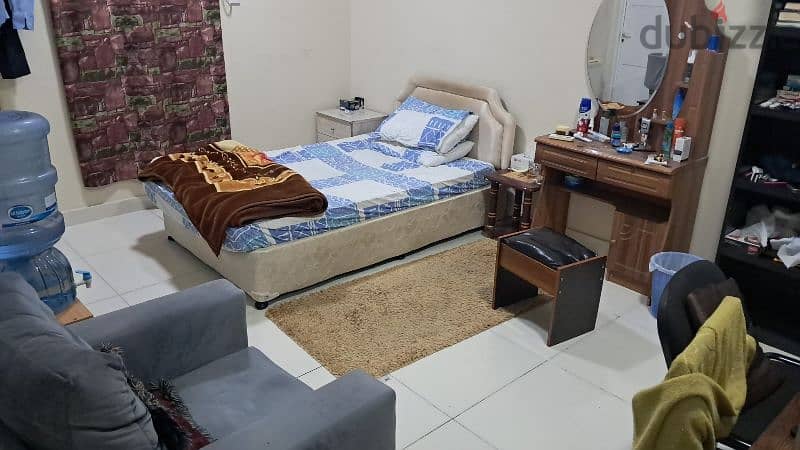 fully furnished room available for family or working ladies 2