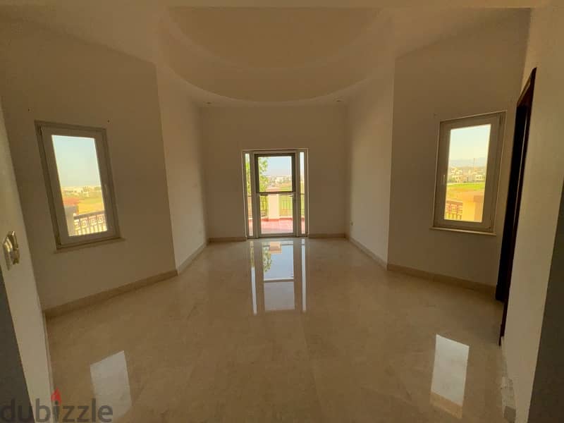 Recommend 5+1bhk standalone villa with provate pool  at muscathills 10