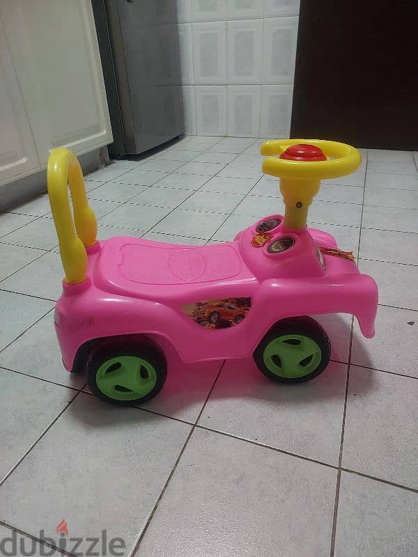 children car loading weight 25kg children other items  available insd 0