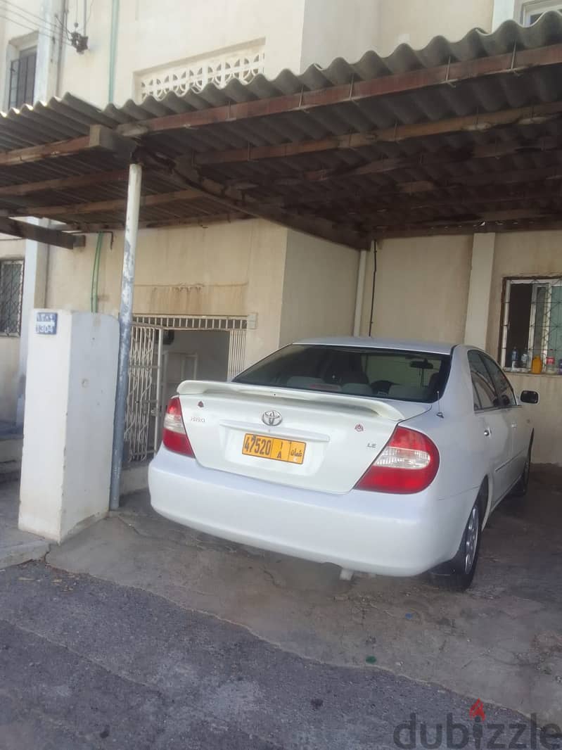 Toyota Camry 2003 LE 4