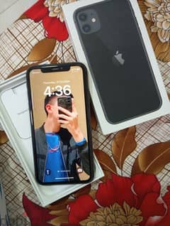 iphone 11 128 gb like new urgent sale 0