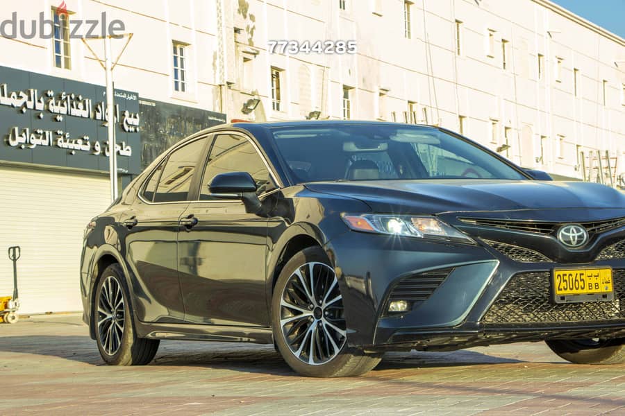 Toyota Camry 2019 SE 7