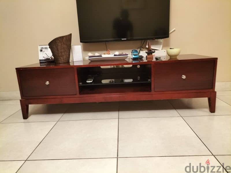 TV unit 1