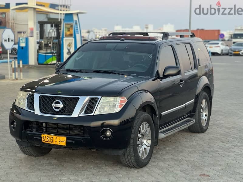 Nissan Pathfinder 2010 1