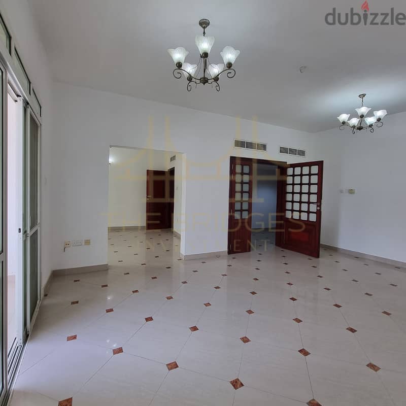 4 BR Nice Duplex Apartment in Bausher – with Pool/Gym 7