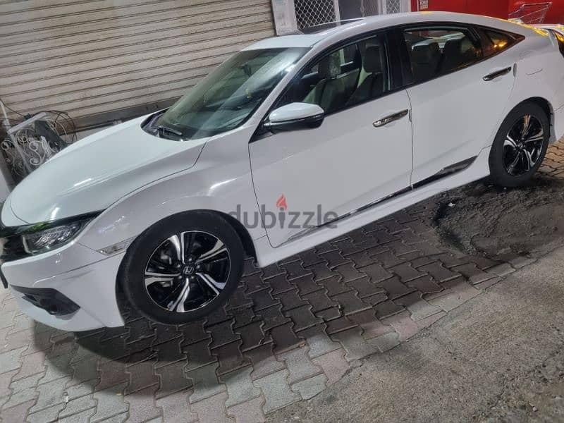 Honda Civic 2019 1