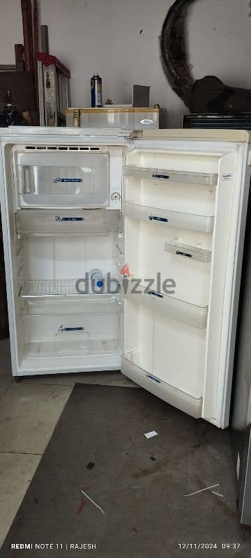 Toshiba fridge for sale 0