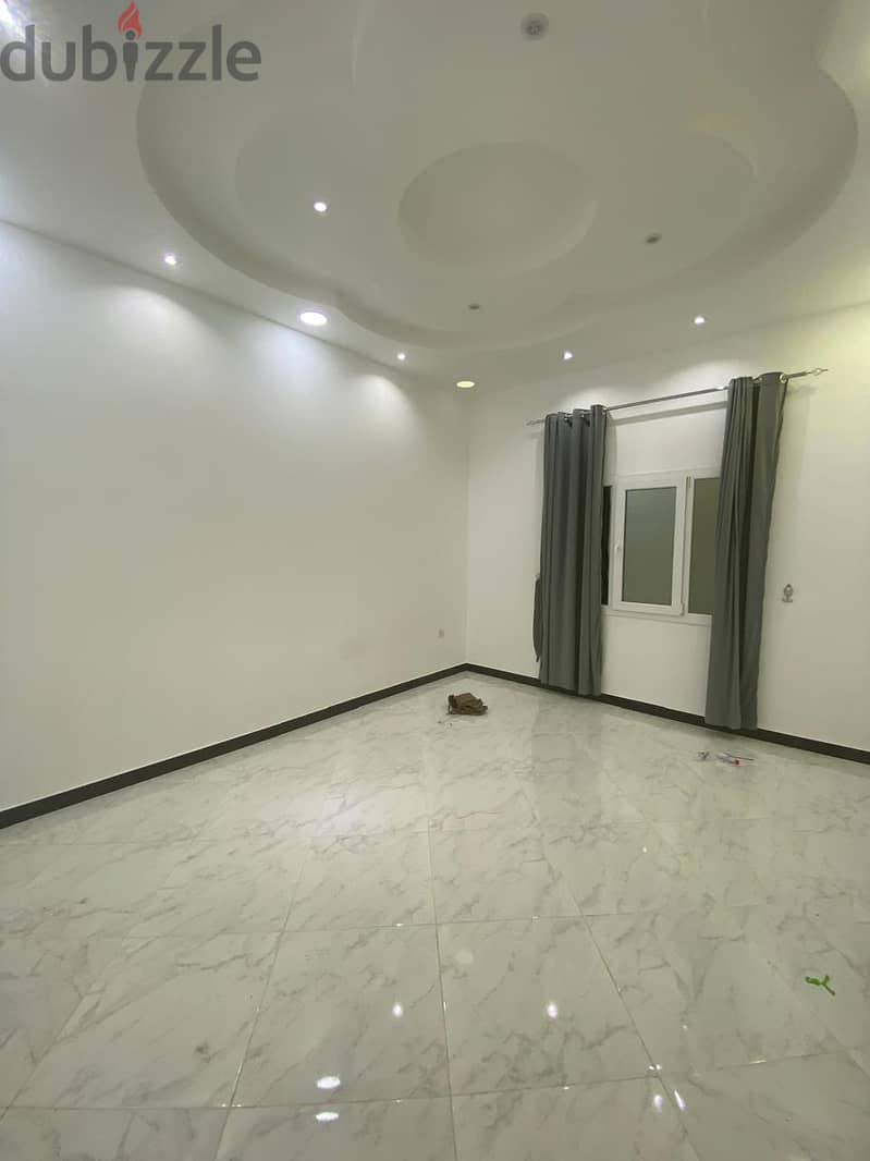 "SR-HA-628 Premium Quiet Villa to Let in Al Mawaleh South 4