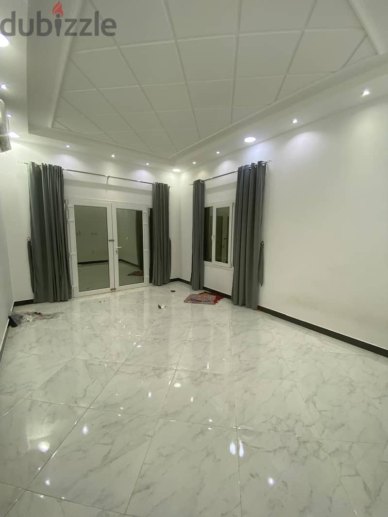 "SR-HA-628 Premium Quiet Villa to Let in Al Mawaleh South 6