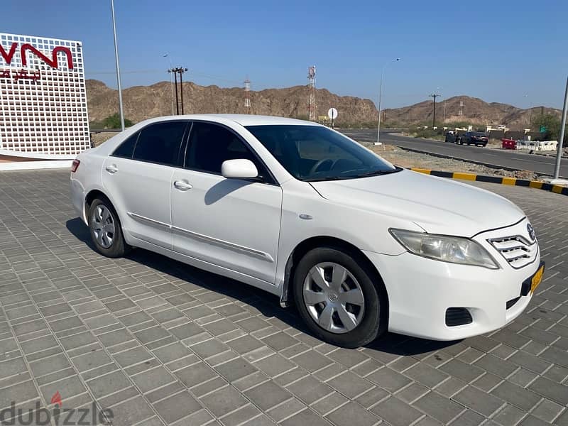 Toyota Camry 2011 3