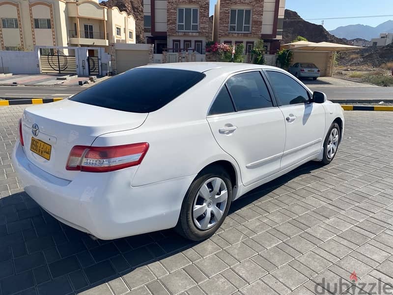 Toyota Camry 2011 5