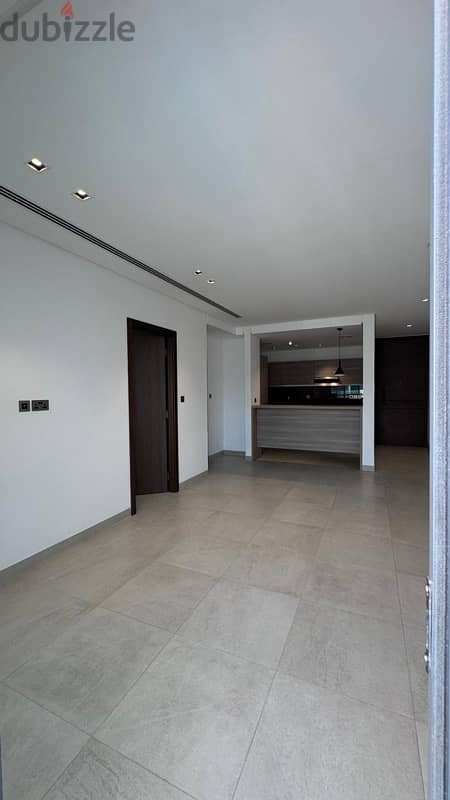 Apartment in Muscat hills for sale 3