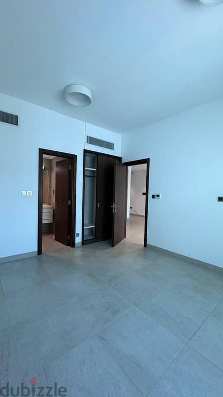 Apartment in Muscat hills for sale 9