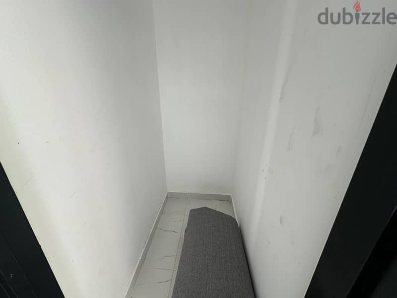 4+1 BD |  standalone | renovated 18