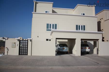 SR-NK-262 Villa to let in Mawaleh North
                                title=