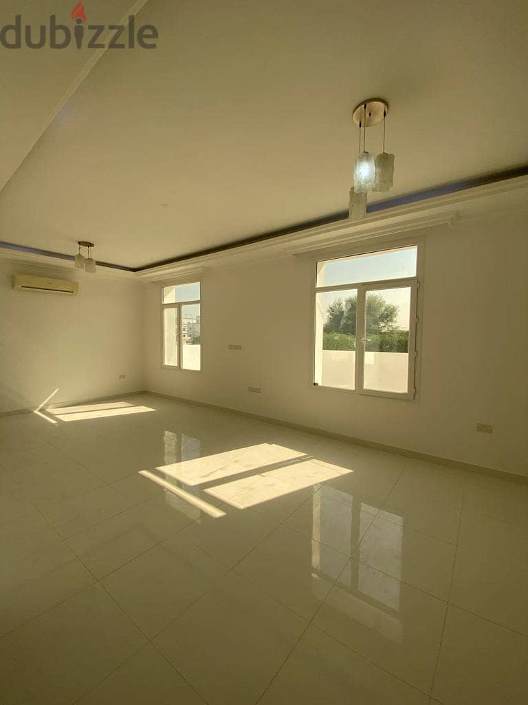 "SR-MS-404 High quality villa available in Al Mawaleh North High qual 10