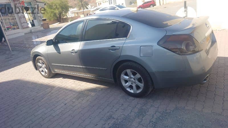 Nissan Altima 2009 6