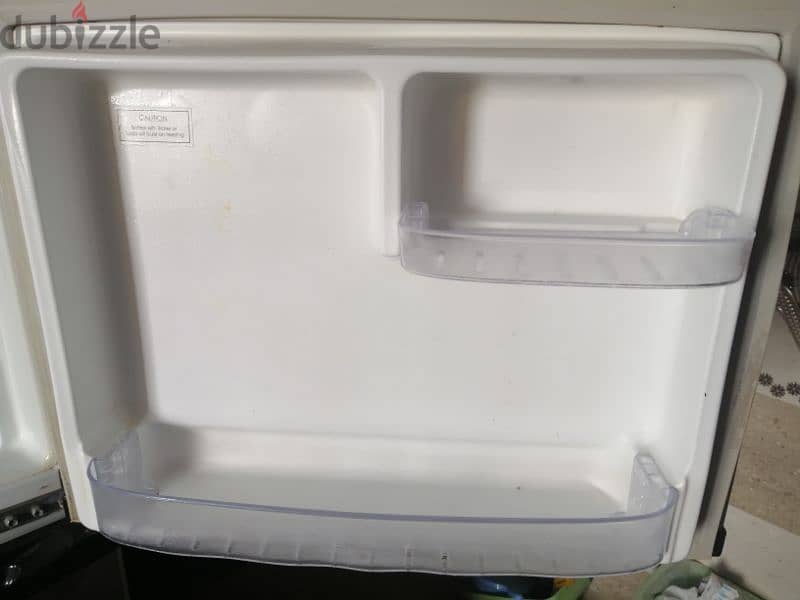 ثلاجة للبيع استخدام شخصي Refrigerator for sale, personal use 1