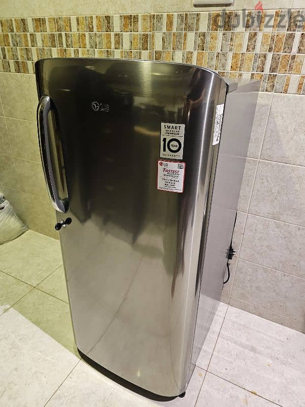 LG 190 ltrs Fridge 1