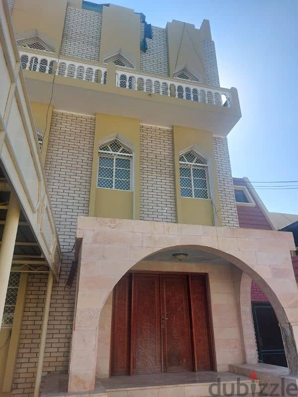 Large room and fully furnished bathroom in Al Khuwair 5