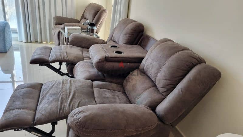 lazy boy couches/sofa: 1 seater, 2 seater and 3 seater. Free tables 1