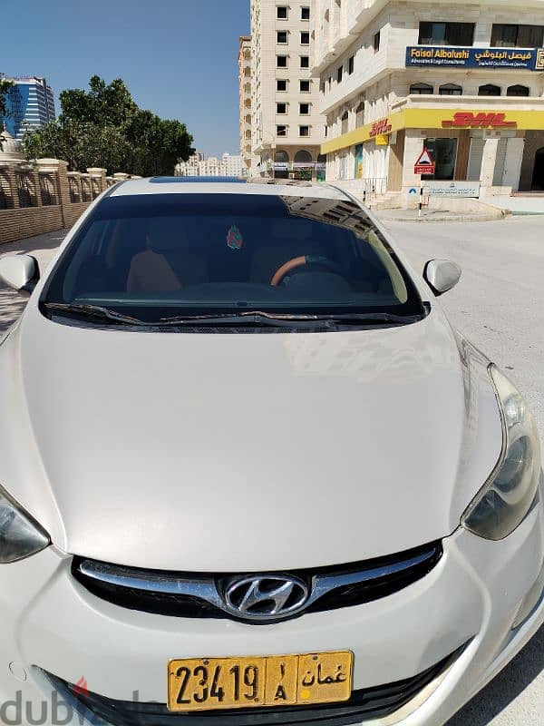 Hyundai Elantra 2013 1