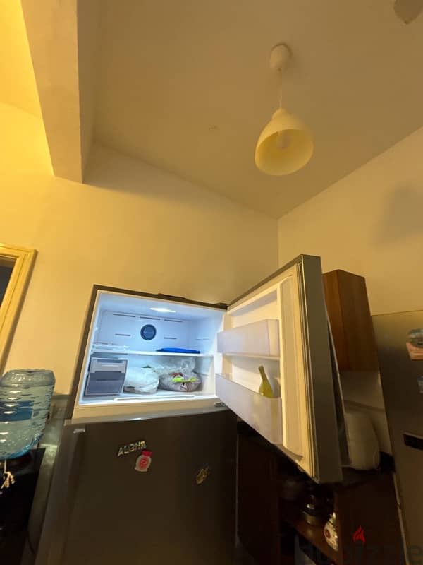 Samsung Refrigerator In a Great Condition 1