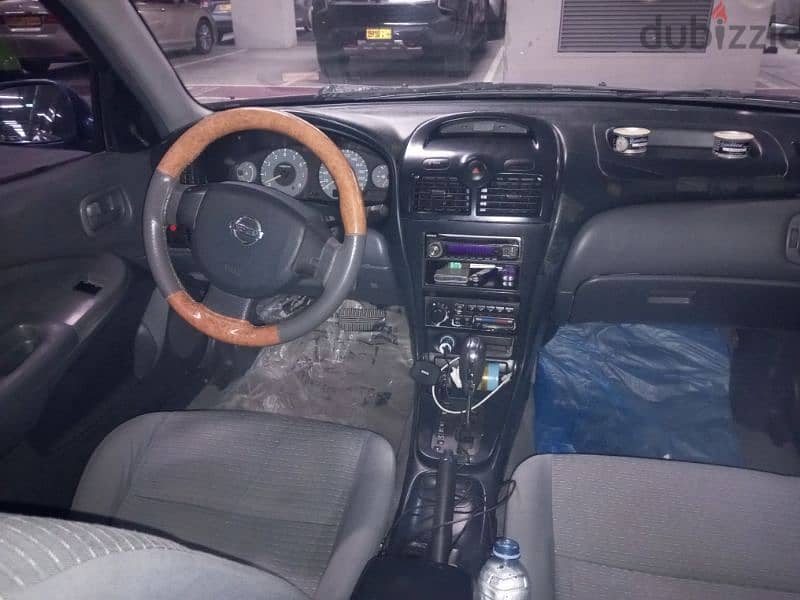 Nissan Sunny 2008 3