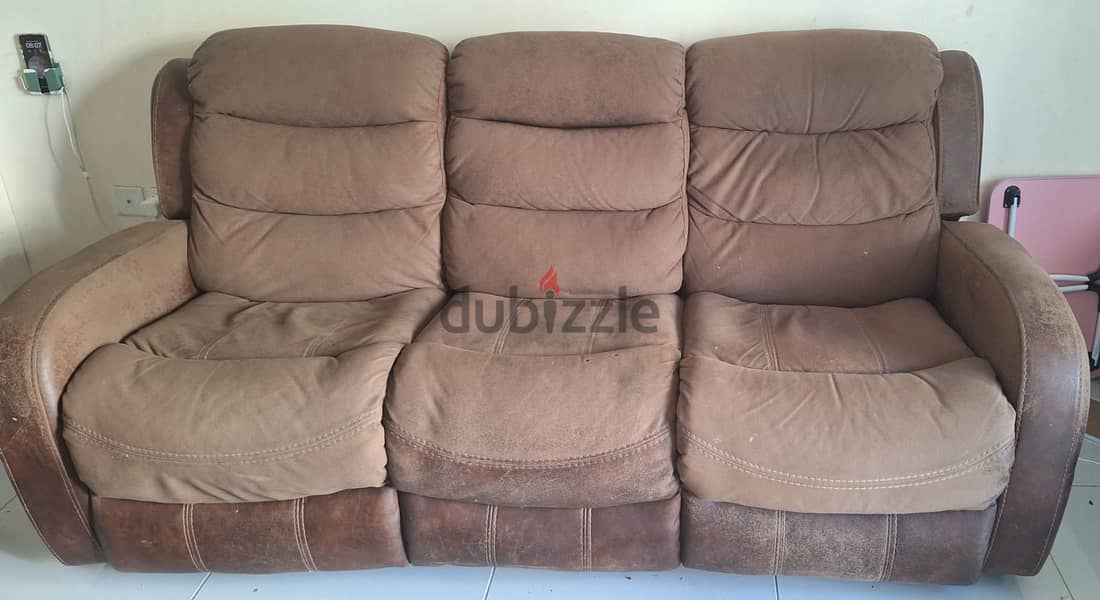 Three Seater Sofa 0