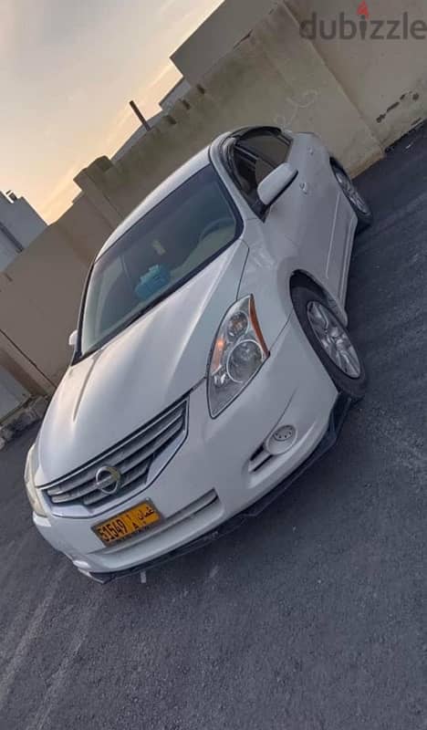 Nissan Altima 2012 1