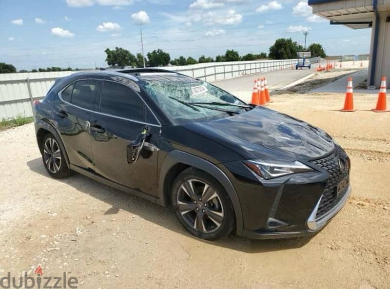 Lexus UX 2019 3