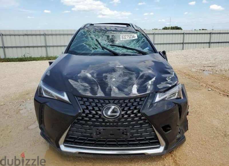 Lexus UX 2019 4