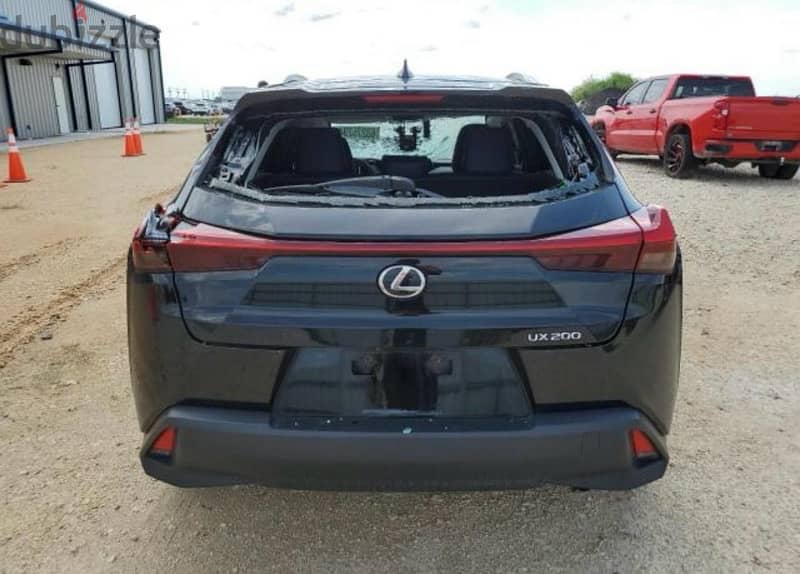 Lexus UX 2019 5