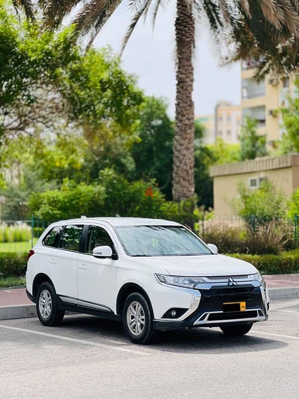 Mitsubishi Outlander 2019 1