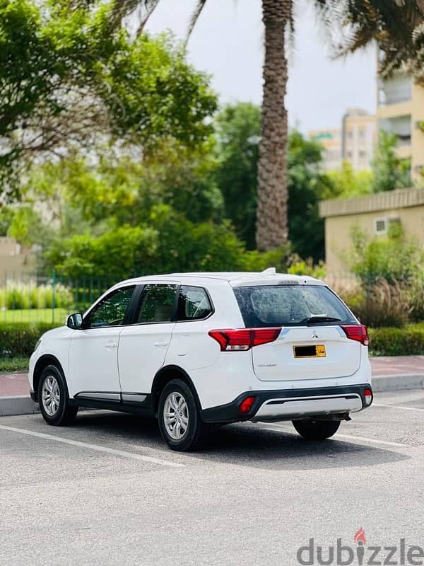 Mitsubishi Outlander 2019 3