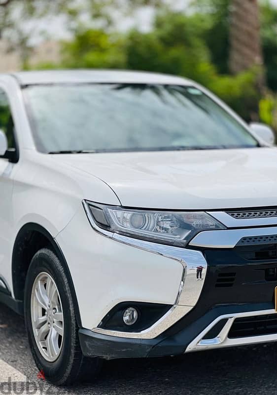 Mitsubishi Outlander 2019 6