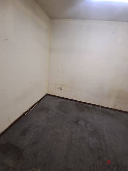 2 room appartment in ak khuwair 7