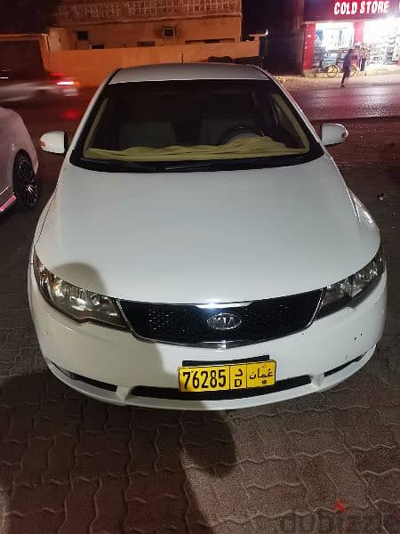 Kia Cerato 2011 4