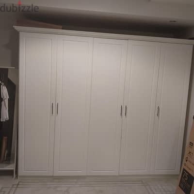 Cupboard with large space