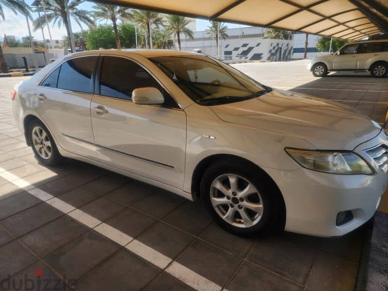 Toyota Camry 2011 1