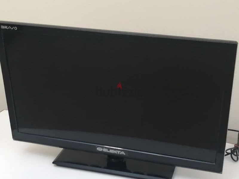 used 32" TV for sale 0