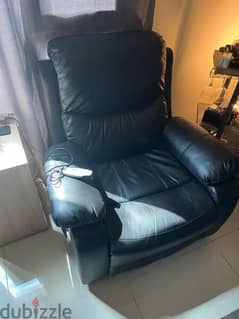 RECLINER WITH ROCKER / SWIVEL 8 POINTS MASSAGE 0